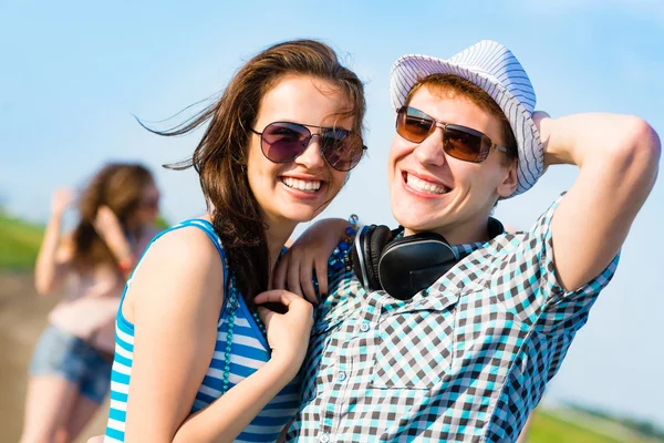 Young couple — Stock Photo, Image