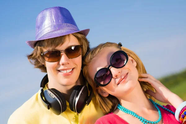 Young couple — Stock Photo, Image