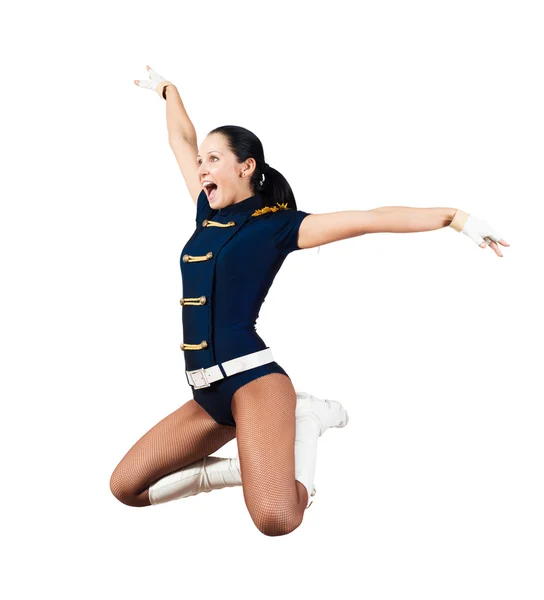 Athletische junge Frau springt — Stockfoto