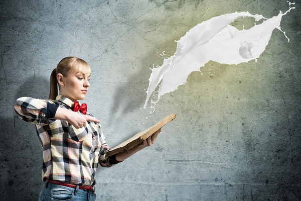 Girl with book — Stock Photo, Image