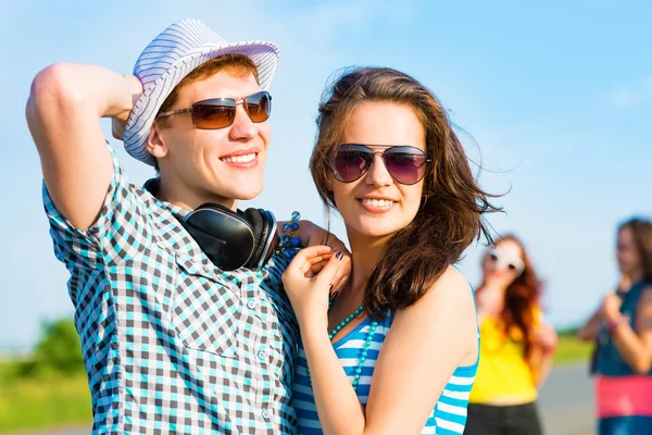 Young couple — Stock Photo, Image