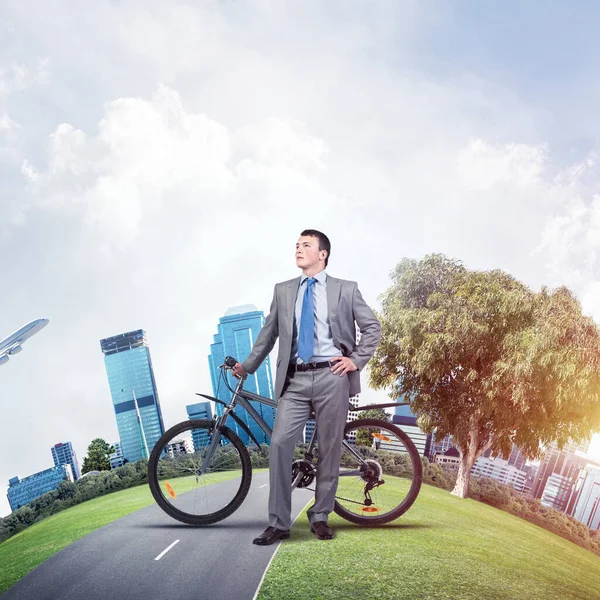 Young man wearing business suit and tie — Foto Stock