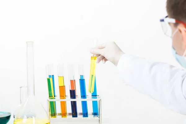 Analyse en synthese in het laboratorium. — Stockfoto