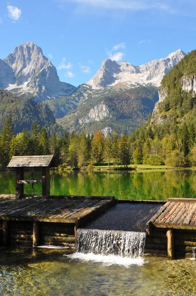 Vackra österrikiska alplandskap — Stockfoto