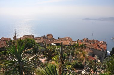 Eze, cote d'azur üzerinde göster