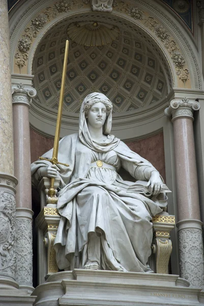 Статуя леди юстиции, Вена Стоковое Изображение
