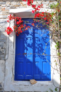 tipik Yunan mavi kapı, samos Adası