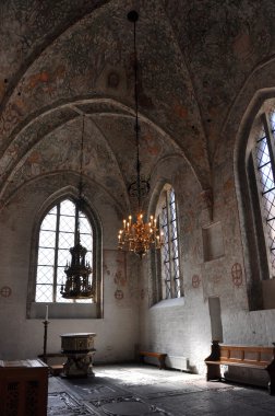 koyu bir Katolik Kilisesi'nin iç