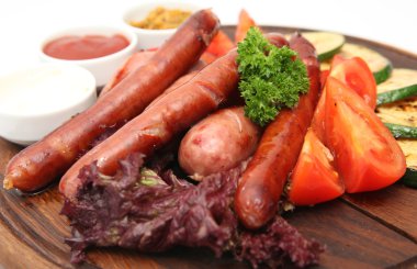 sebzeli ızgara sosis duracaksınız