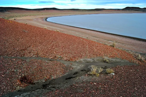 Deserto e lago — Foto Stock