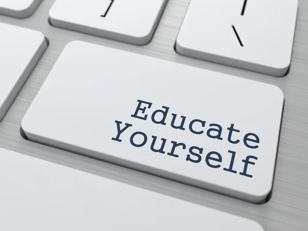 Educare te stesso - Pulsante sulla tastiera . — Foto Stock