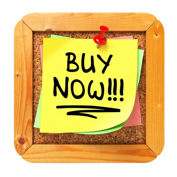 Jetzt kaufen!!!. Gelber Aufkleber auf Bulletin. — Stockfoto