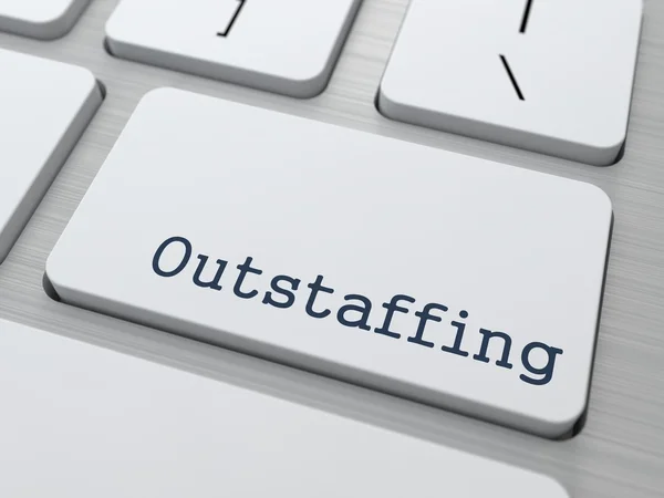 白色键盘与 outstaffing 按钮. — 图库照片