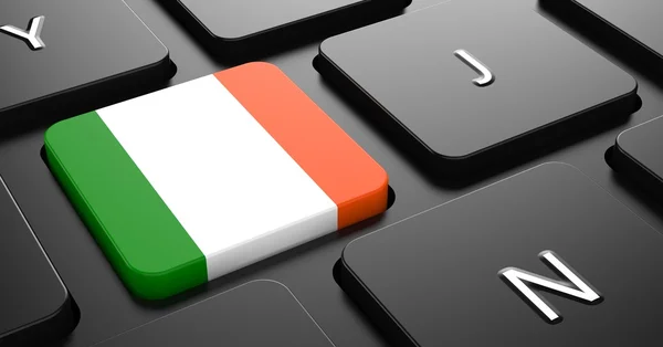 Irland - Flagge auf Taste der schwarzen Tastatur. — Stockfoto