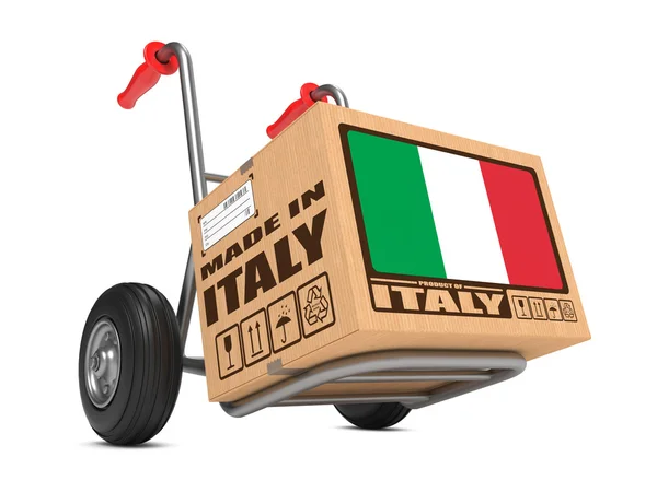 Fabricat în Italia - Cutie de carton pe camion de mână . — Fotografie, imagine de stoc