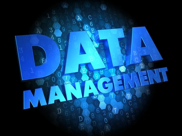 Datenmanagement auf dunklem digitalen Hintergrund. — Stockfoto