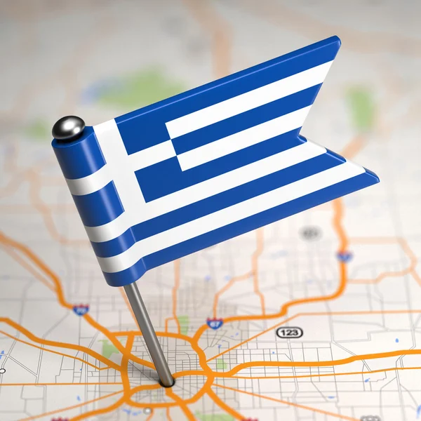 Grecia Bandera pequeña en un mapa Fondo . —  Fotos de Stock