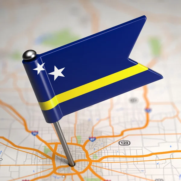 Curacao Small Flag on a Map Background. — Stock Photo, Image