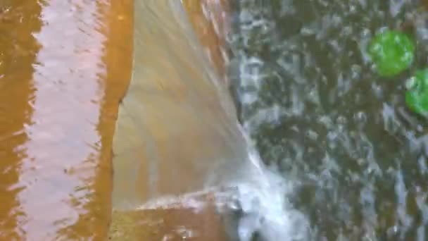 Top View Water Flowing Pond Water Falling Splashing Water Surface — стоковое видео