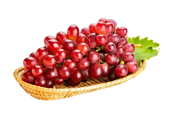 Sekumpulan Anggur Merah Matang Crimson Seedless Grapes Dengan Daun Hijau — Stok Foto