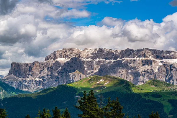 Vista Montaña Italiana Dolomita Meseta Verde Alpina Seiser Alm Con — Foto de Stock