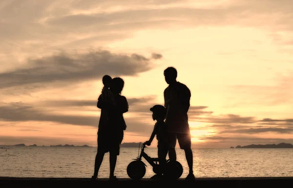 Familie — Stockfoto