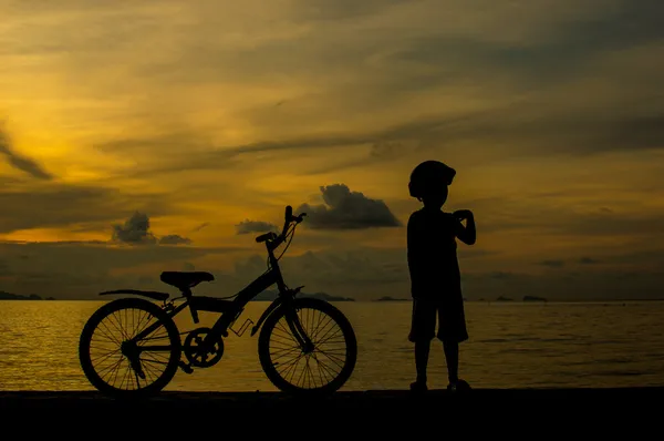 Giovane motociclista — Foto Stock