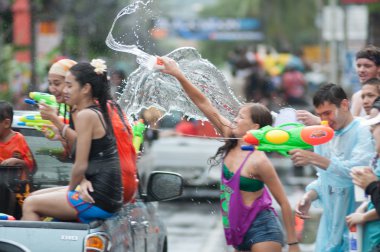 Songkran Festivali