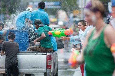 Songkran Festivali