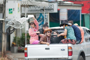 Songkran Festivali