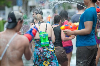 Songkran Festivali