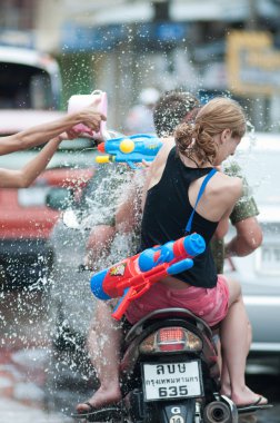 Songkran Festivali