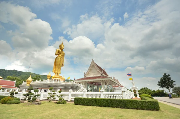 Gold buddha — Stock Photo, Image