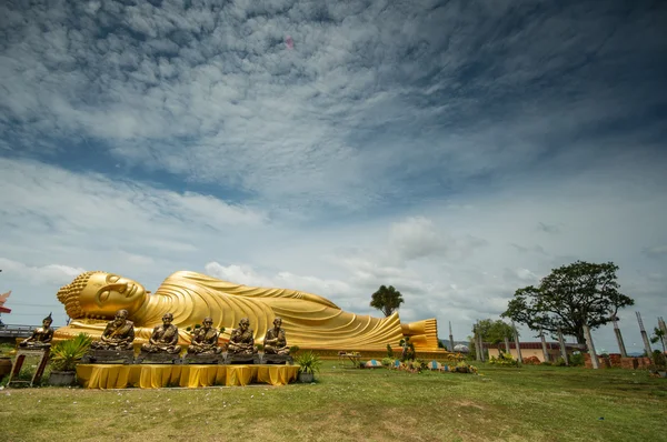 Guld buddha — Stockfoto