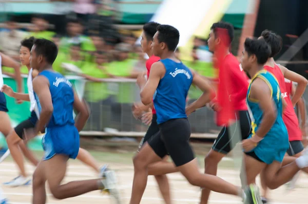 Oidentifierade thailändska studenter i ceremonin under sport parad — Stockfoto