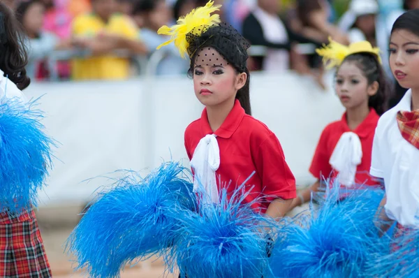 身份不明的泰国学生在体育游行期间. — 图库照片