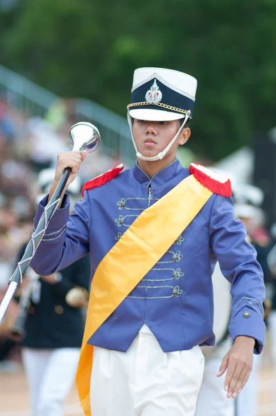 Niet-geïdentificeerde Thaise studenten tijdens sport parade. — Stockfoto