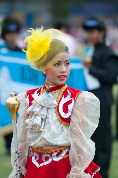 Oidentifierade thailändska studenter under sport parad. — Stockfoto