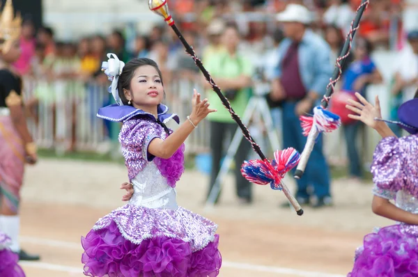 Estudantes tailandeses não identificados durante o desfile desportivo . — Fotografia de Stock