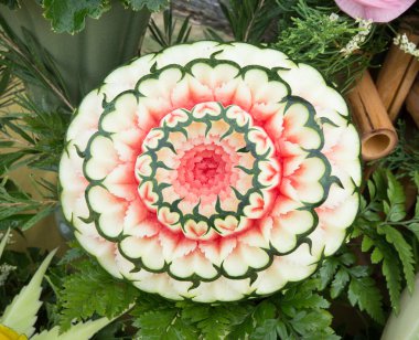 meyve oymacılığı