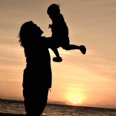 Anne ve küçük kız