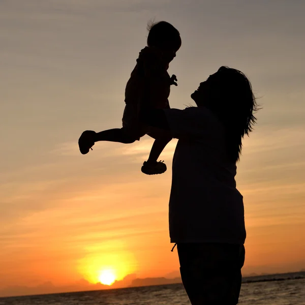 Mother and small girl — Stock Photo, Image