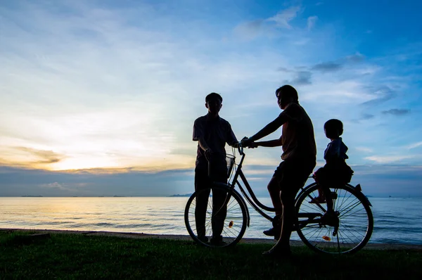 Fahrrad-Sonnenuntergang — Stockfoto