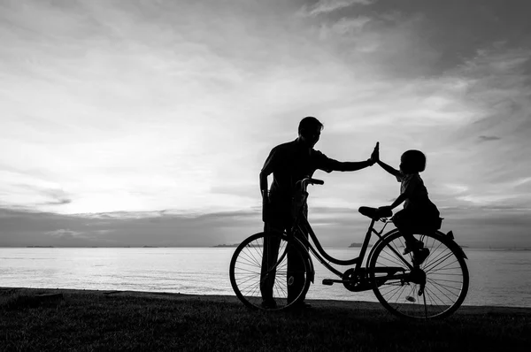 Puesta de sol bicicleta — Foto de Stock