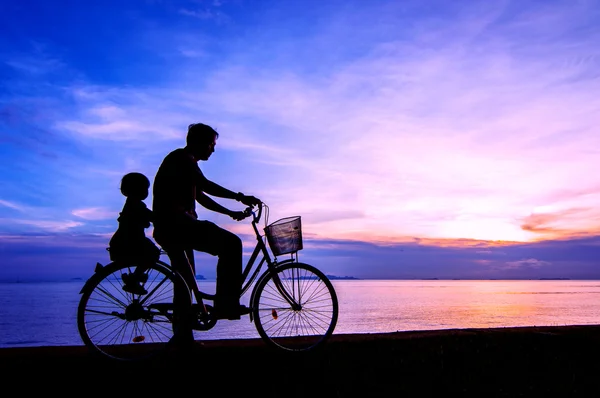 Puesta de sol bicicleta — Foto de Stock