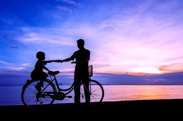 Puesta de sol bicicleta — Foto de Stock