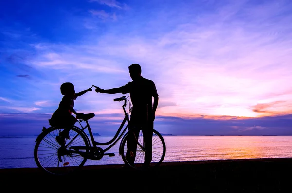 Fahrrad-Sonnenuntergang — Stockfoto