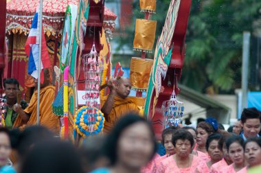 geleneksel Budist Festival - ngan duan sib