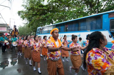 geleneksel Budist Festival - ngan duan sib