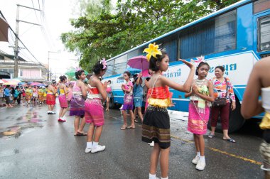 geleneksel Budist Festival - ngan duan sib